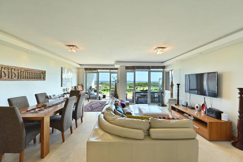 To Let 3 Bedroom Property for Rent in Dolphin Beach Western Cape